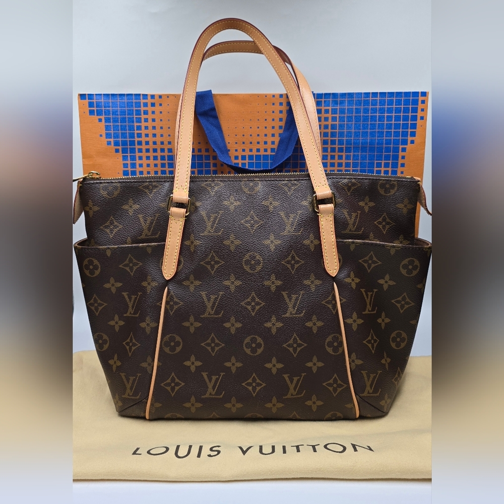 Louis Vuitton Totally PM NM Monogram - Picture 1 of 16